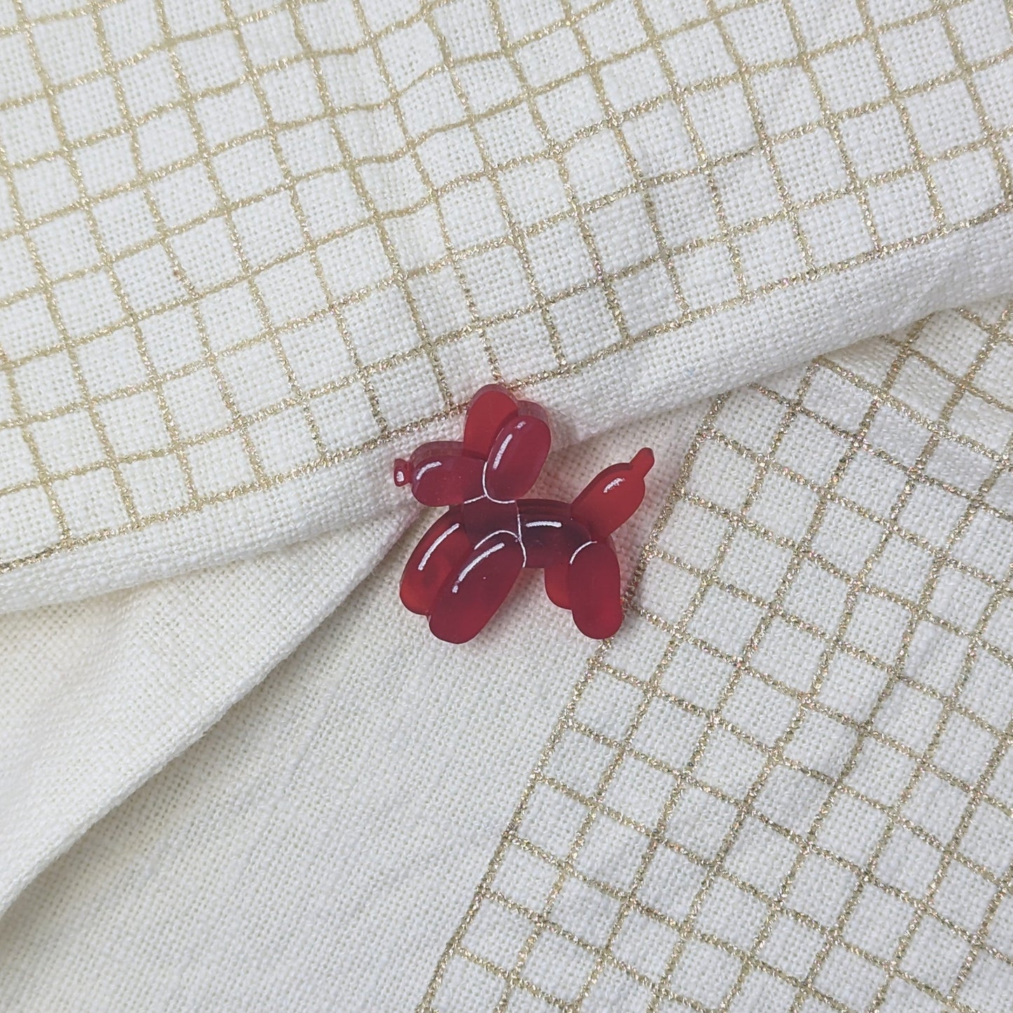 Balloon Dog Mini Brooch